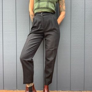 Vintage Sassafras black high-rise pleated trouser Sz 7/8
